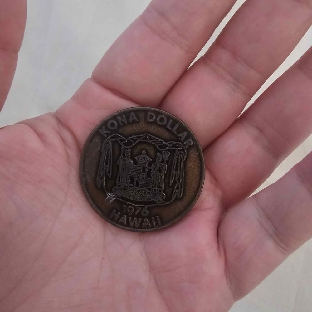 Kona Dollar Aloha Commemorative Coin - Bronze Tone